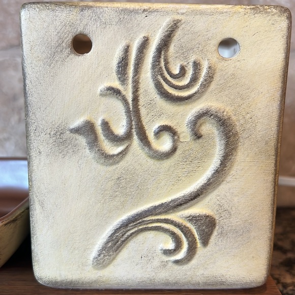 Deluxe Full Size Scentsy Warmer Sandstonee - Picture 5 of 5